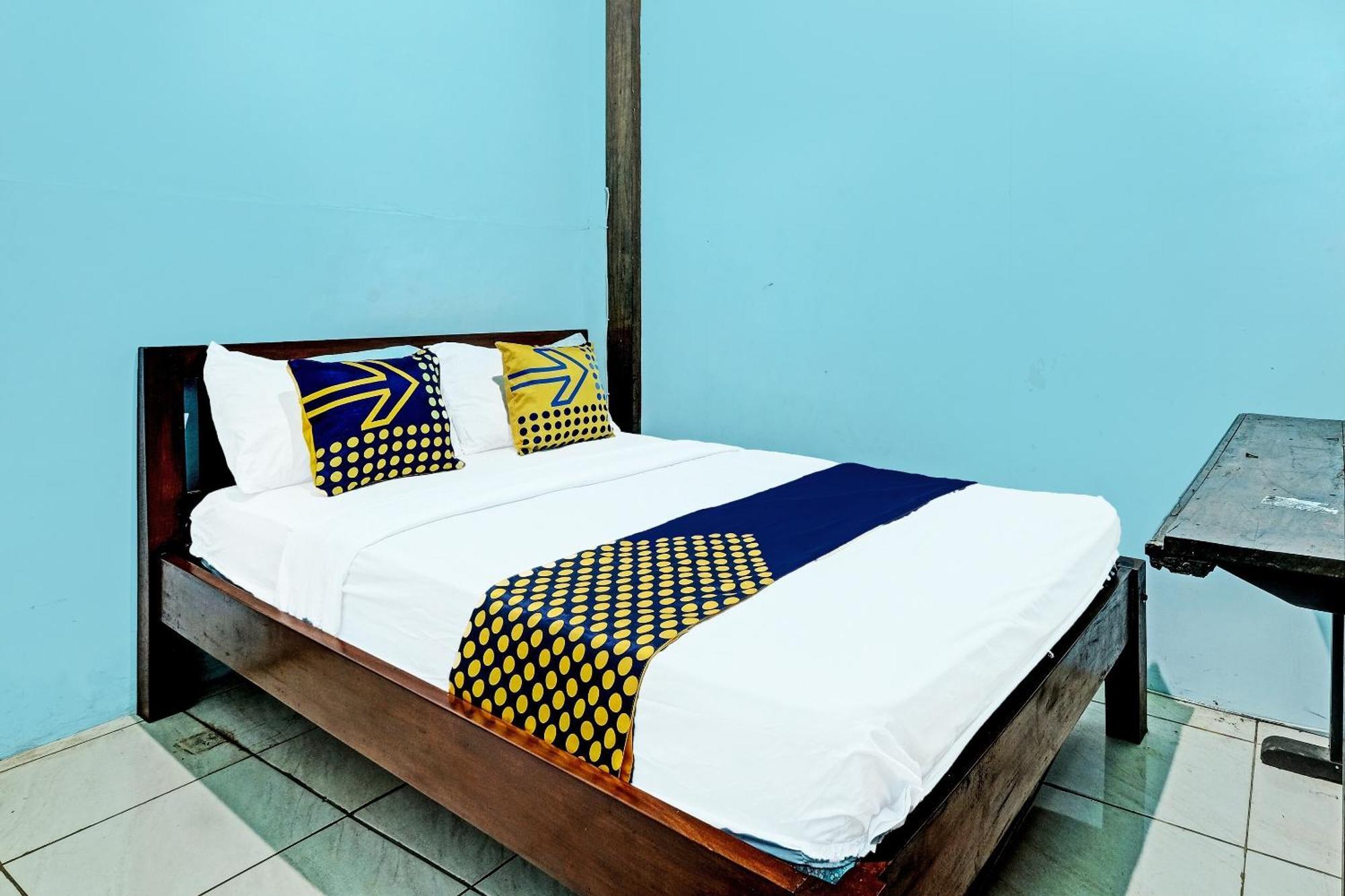 Spot On 91916 Joglo Doyong Homestay Syariah Yogyakarta Exterior foto